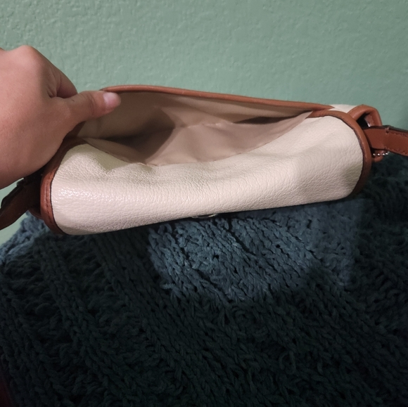 Coach Hadley Luxe Grain Leather Crossbody - Picture 4 of 12